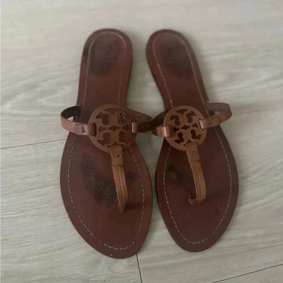 Tory Burch Miller Logo Patent Leather Sandals Vintage Vachetta Thong Sz 9.5 - Picture 1 of 12